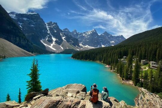 Self-Guided Banff Shuttle Tour to Moraine Lake and Lake Louise